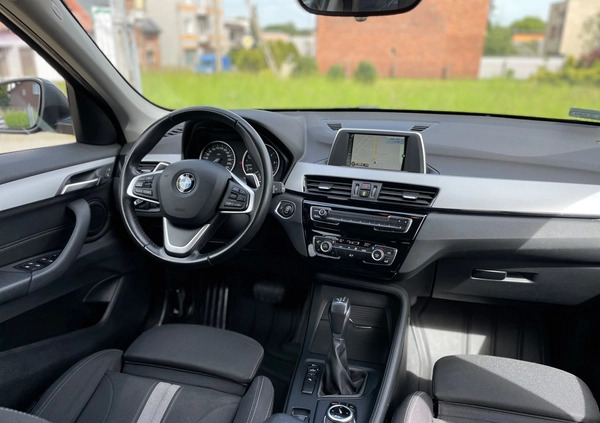 BMW X1 cena 75700 przebieg: 109000, rok produkcji 2016 z Chełmek małe 631